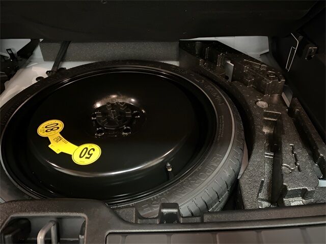 2023 Volvo XC40 B5 Plus Dark Theme Dallas TX