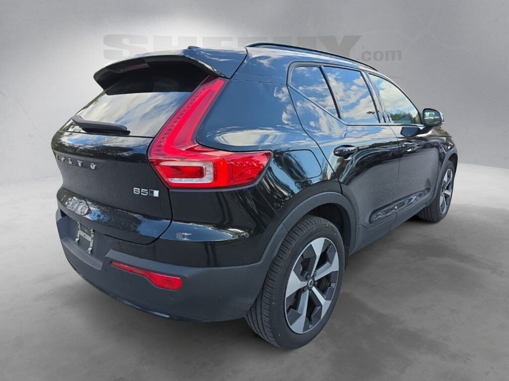 2023 Volvo XC40 B5 Plus Dark Theme Hunt Valley MD