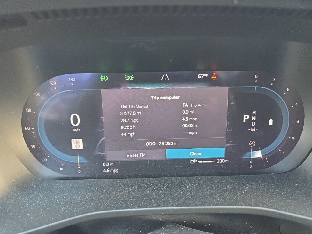 2023 Volvo XC40 B5 Plus Dark Theme Hunt Valley MD