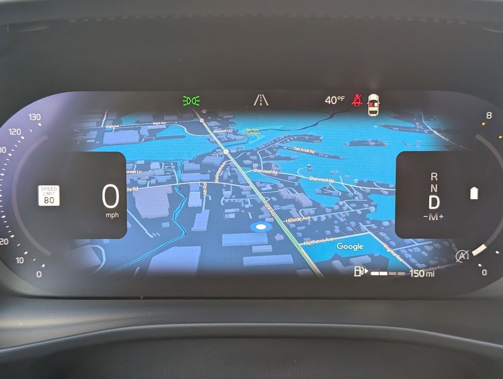 2023 Volvo XC40 B5 Plus Dark Theme Hunt Valley MD