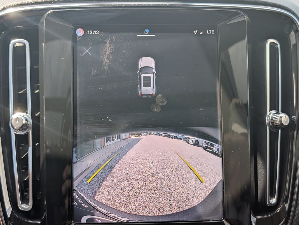 2023 Volvo XC40 B5 Plus Dark Theme Hunt Valley MD