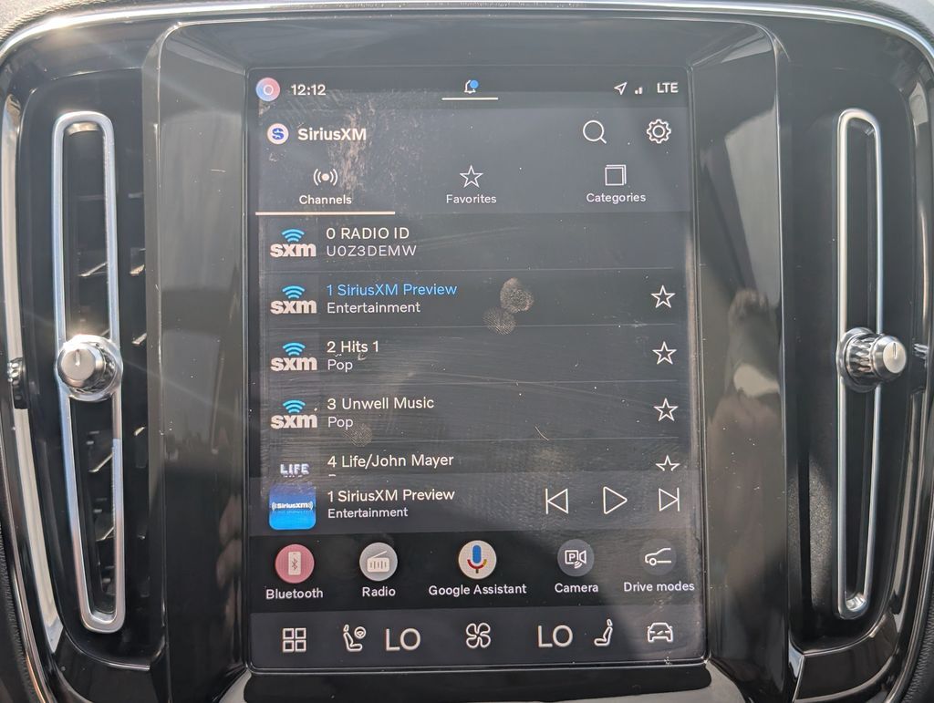 2023 Volvo XC40 B5 Plus Dark Theme Hunt Valley MD