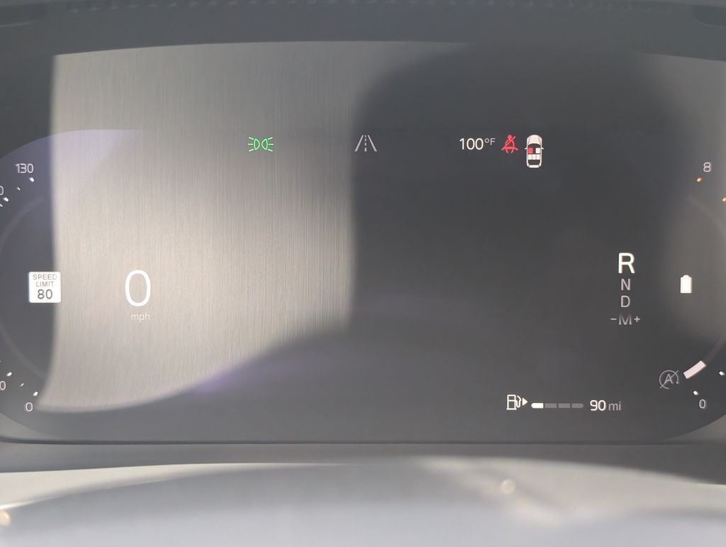 2023 Volvo XC40 B5 Plus Dark Theme Hunt Valley MD