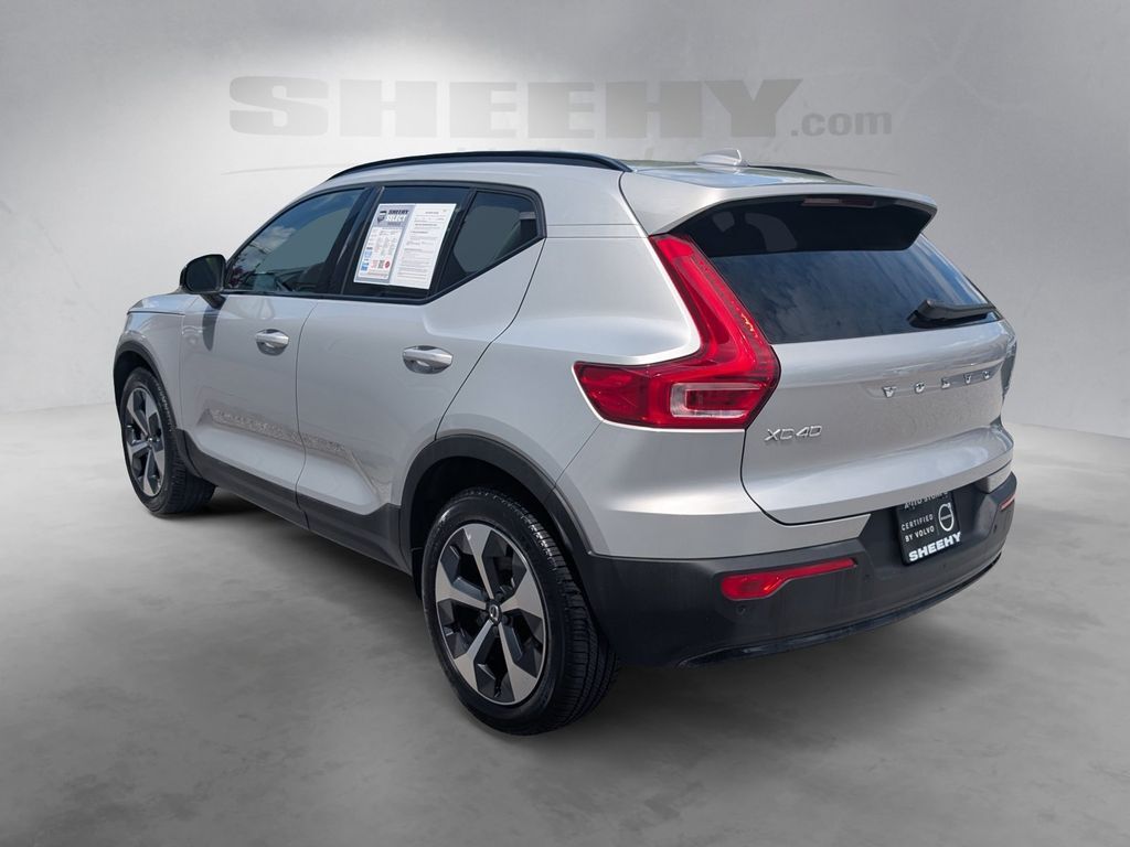 2023 Volvo XC40 B5 Plus Dark Theme Hunt Valley MD