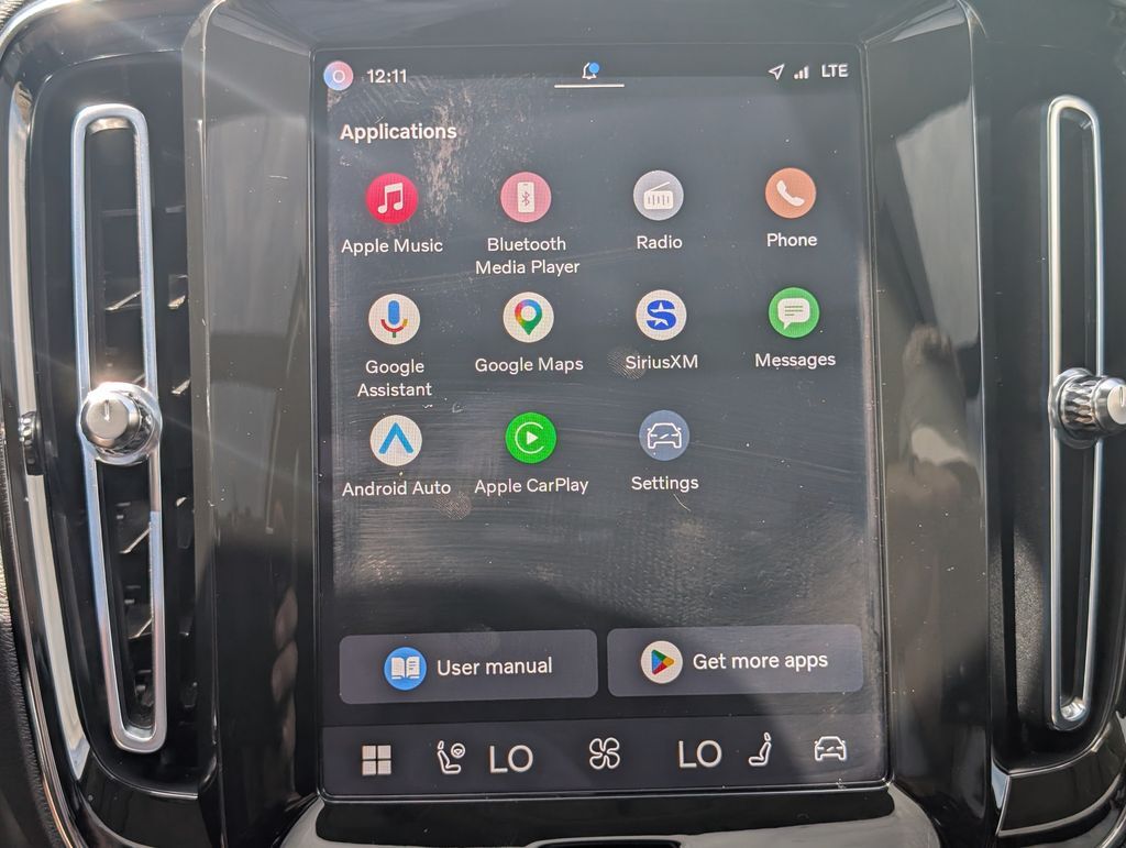 2023 Volvo XC40 B5 Plus Dark Theme Hunt Valley MD