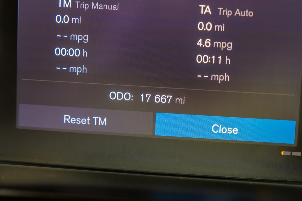 2023 Volvo XC40 B5 ULTIMATE BRIGHT THEME AWD BLIND SPOT ASSIST NAVIGATION SUNROO Carrollton TX