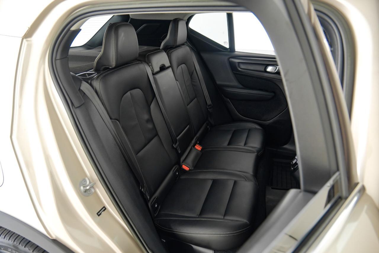2023 Volvo XC40 B5 ULTIMATE BRIGHT THEME AWD BLIND SPOT ASSIST NAVIGATION SUNROO Carrollton TX