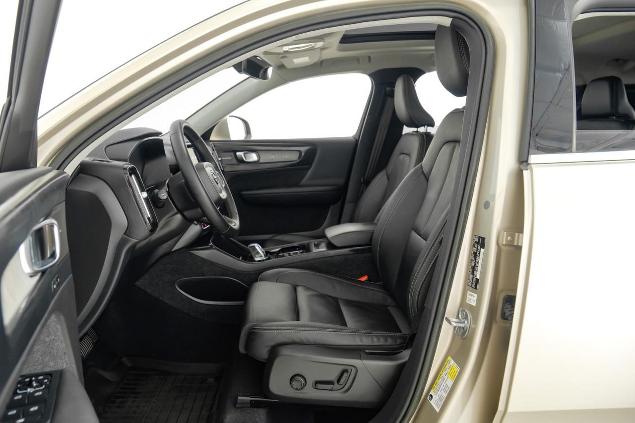2023 Volvo XC40 B5 ULTIMATE BRIGHT THEME AWD BLIND SPOT ASSIST NAVIGATION SUNROO Carrollton TX