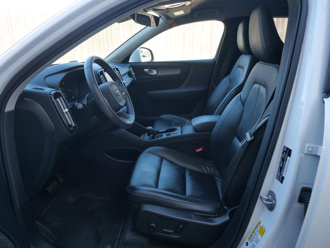 2023 Volvo XC40 Core San Juan TX