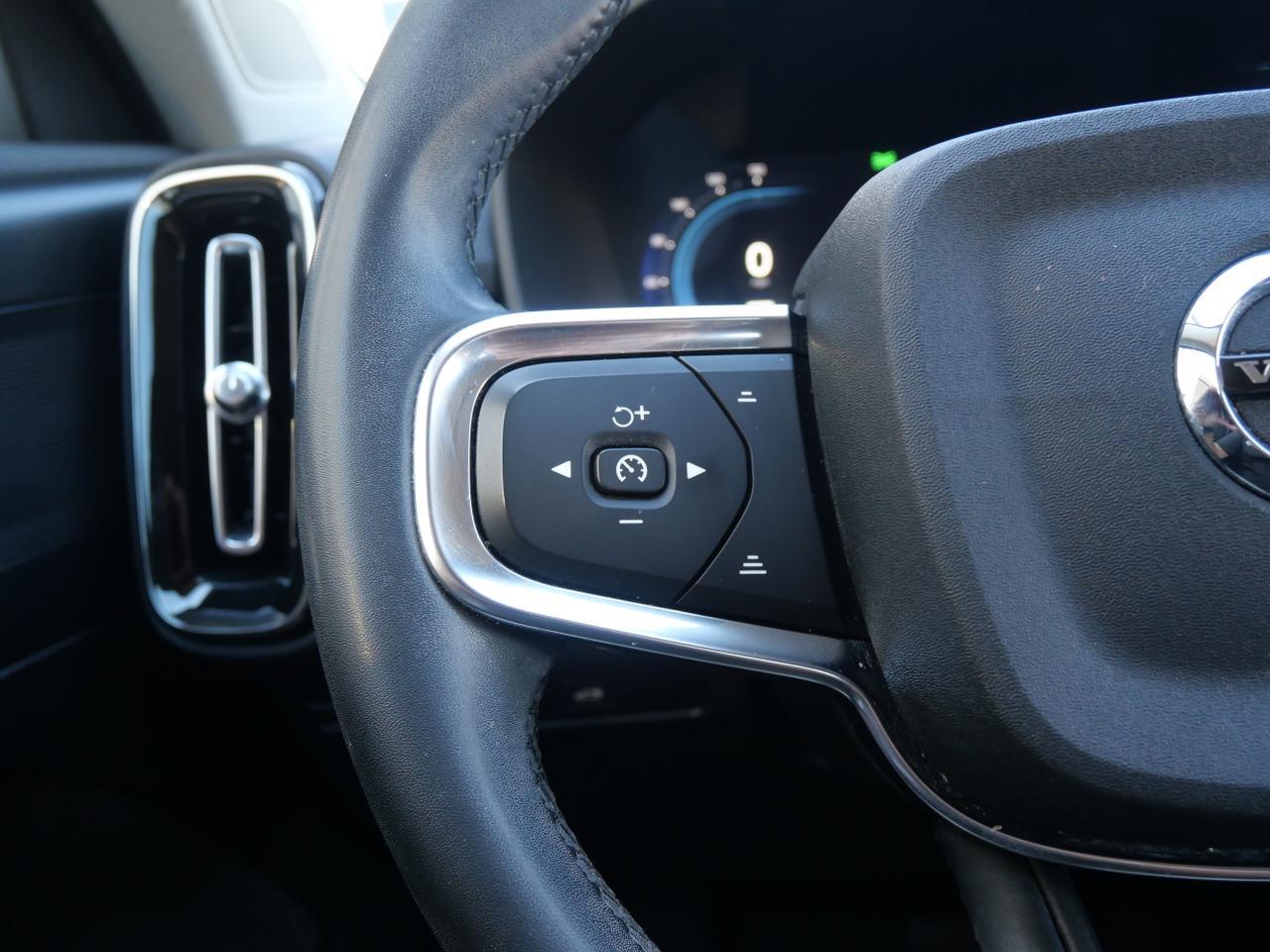 2023 Volvo XC40 Core San Juan TX