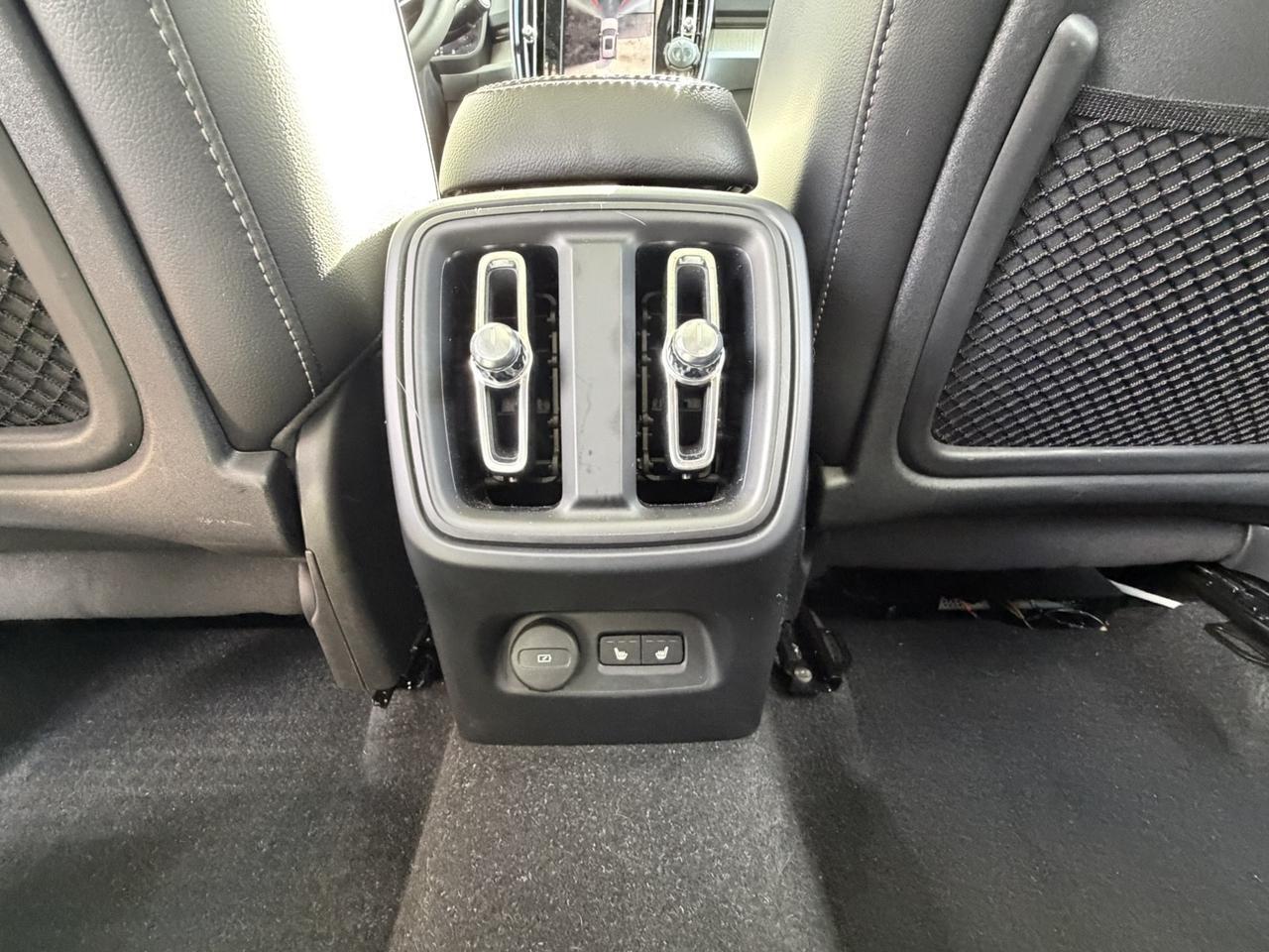 2023 Volvo XC40 Plus Bright Theme Hollywood FL