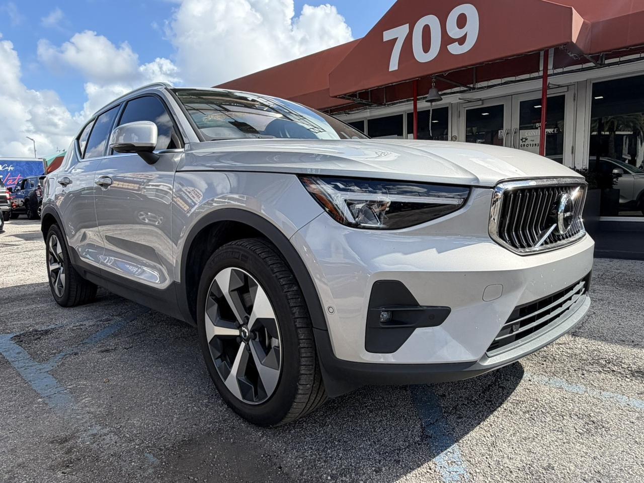 2023 Volvo XC40 Plus Bright Theme Hollywood FL