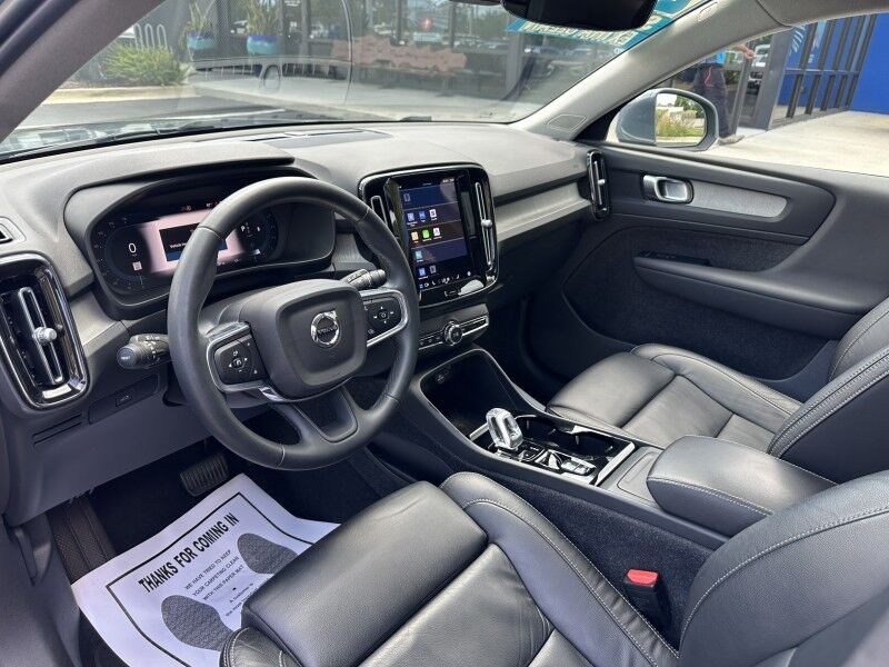 2023 Volvo XC40 Plus Bright Theme Jacksonville FL