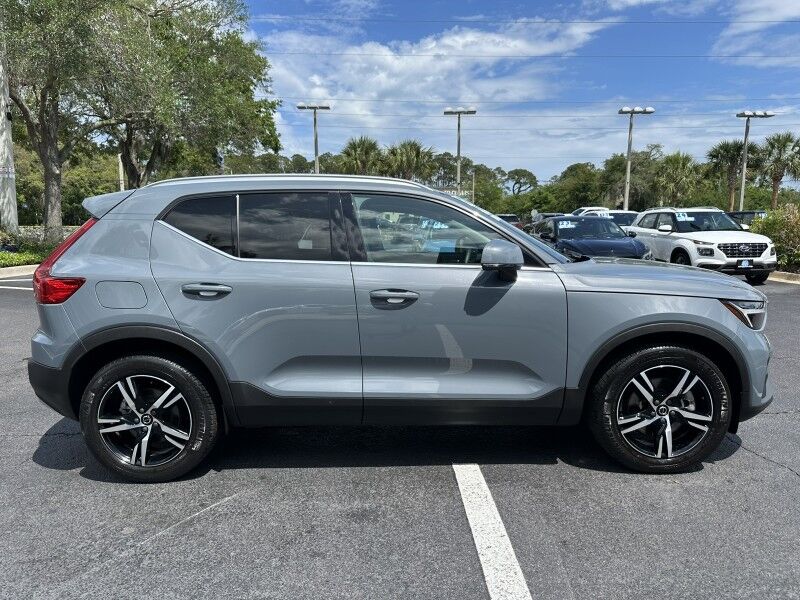 2023 Volvo XC40 Plus Bright Theme Jacksonville FL