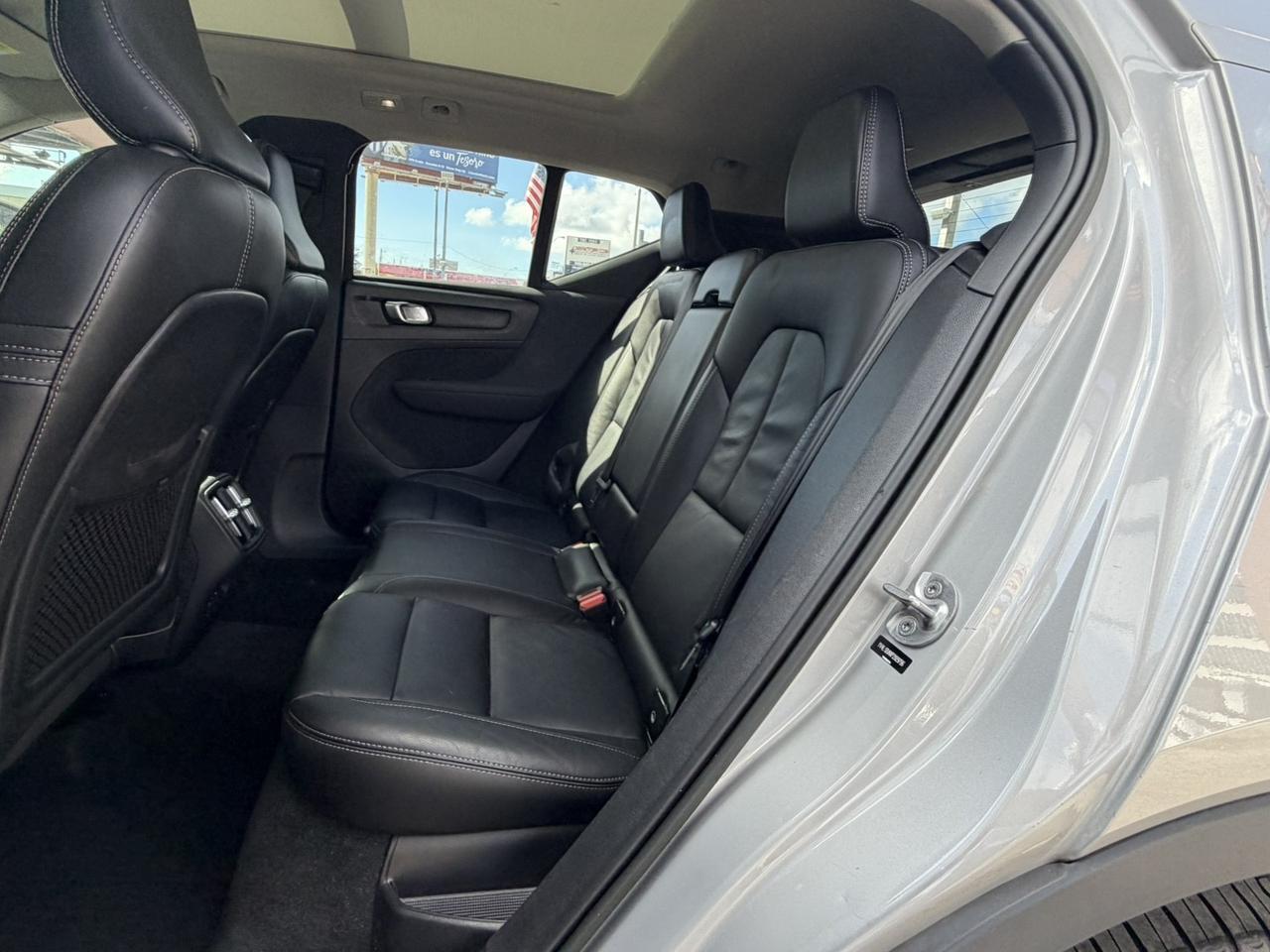2023 Volvo XC40 Plus Bright Theme Miami FL