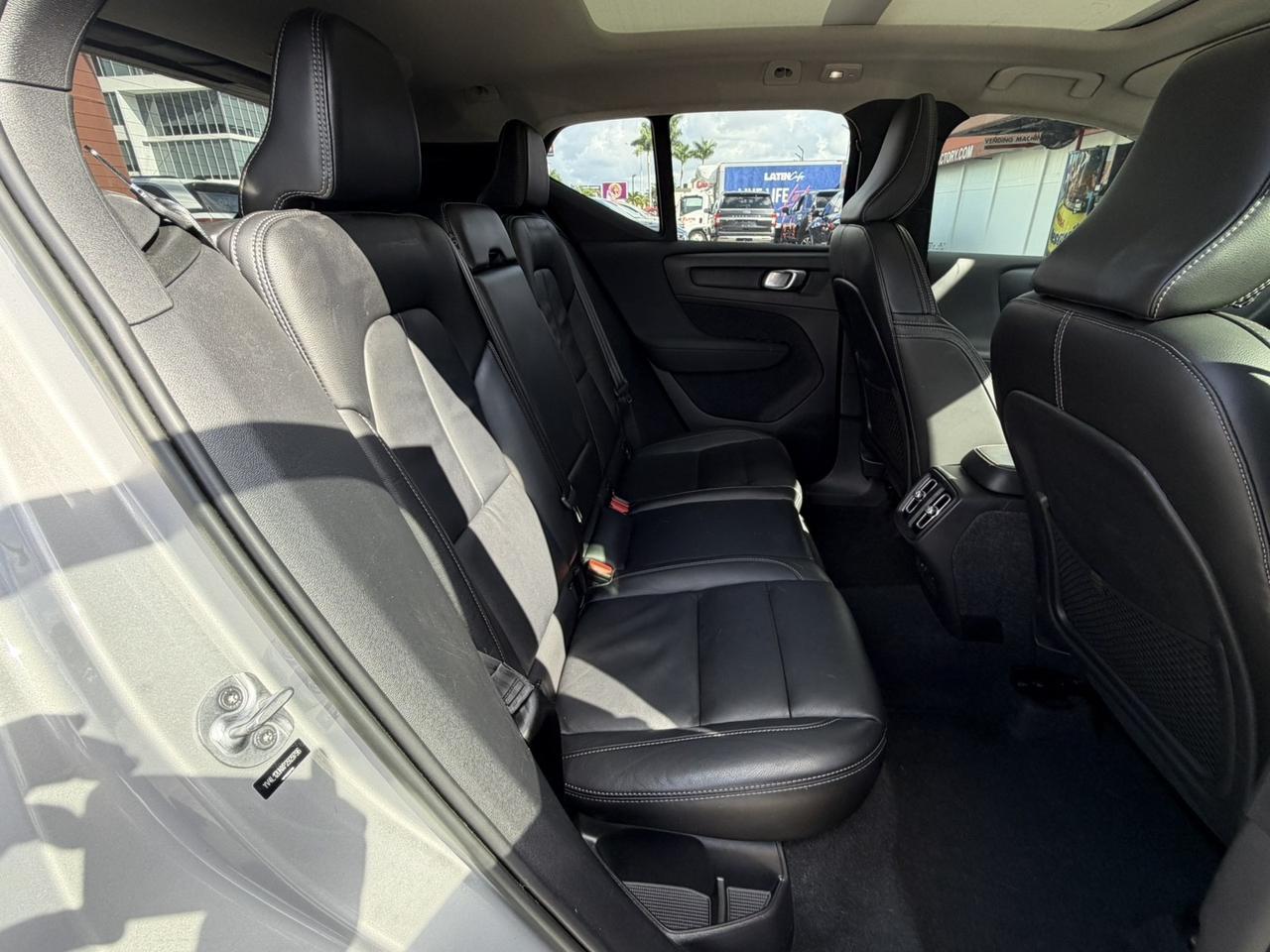 2023 Volvo XC40 Plus Bright Theme Miami FL