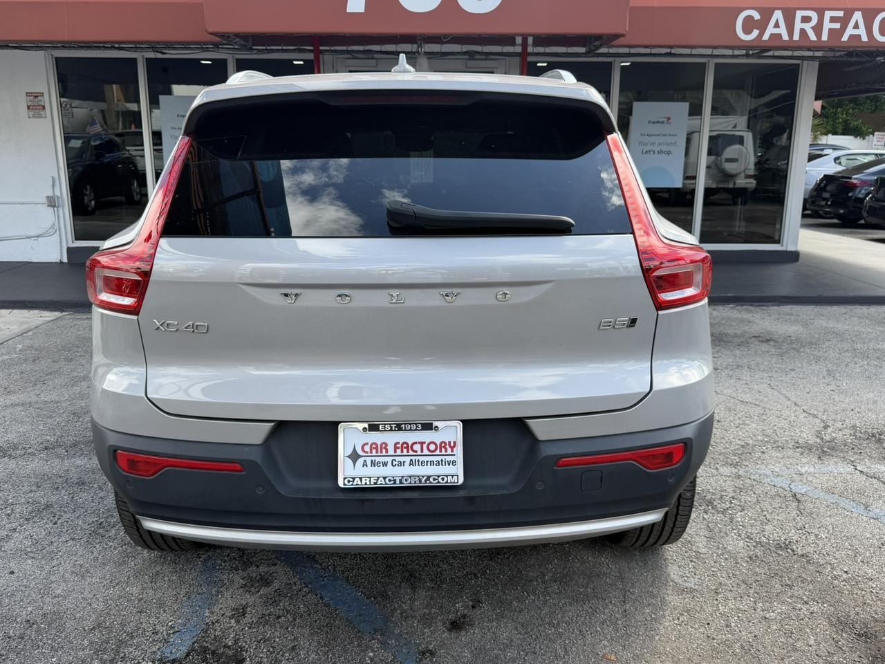 2023 Volvo XC40 Plus Bright Theme Miami FL