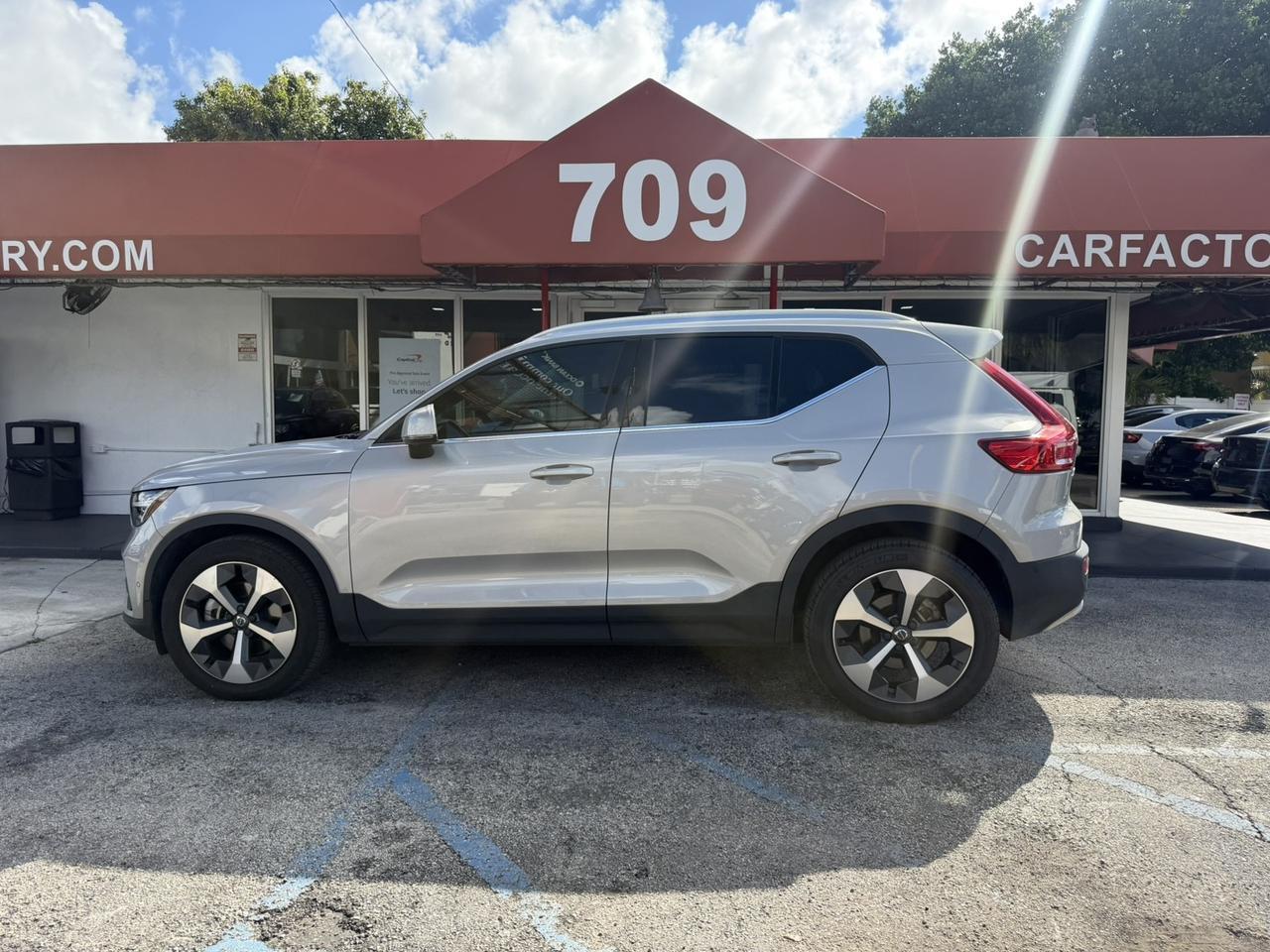 2023 Volvo XC40 Plus Bright Theme Miami FL