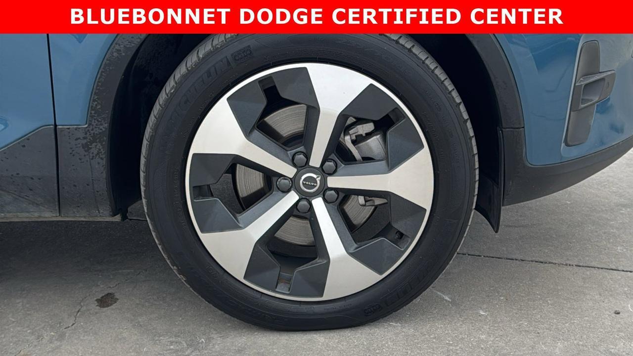 2023 Volvo XC40 Plus Bright Theme New Braunfels TX