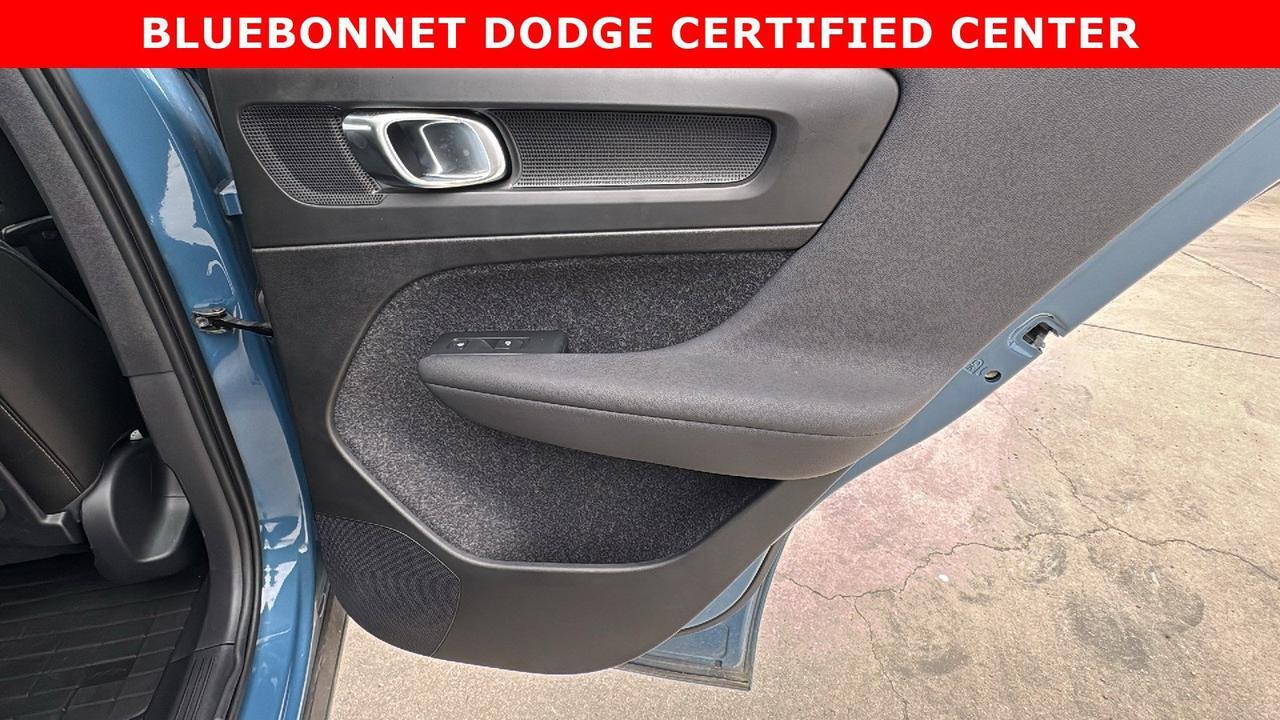 2023 Volvo XC40 Plus Bright Theme New Braunfels TX
