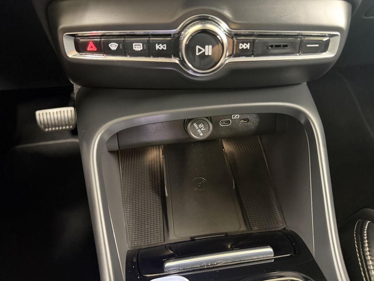 2023 Volvo XC40 Plus Bright Theme Annapolis MD