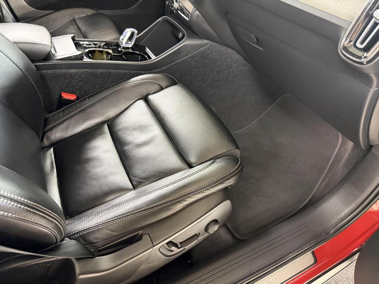 2023 Volvo XC40 Plus Bright Theme Annapolis MD