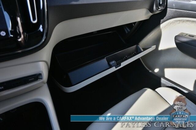 2023 Volvo XC40 Plus Dark Theme Anchorage AK
