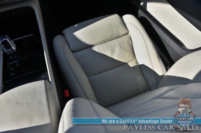 2023 Volvo XC40 Plus Dark Theme Anchorage AK