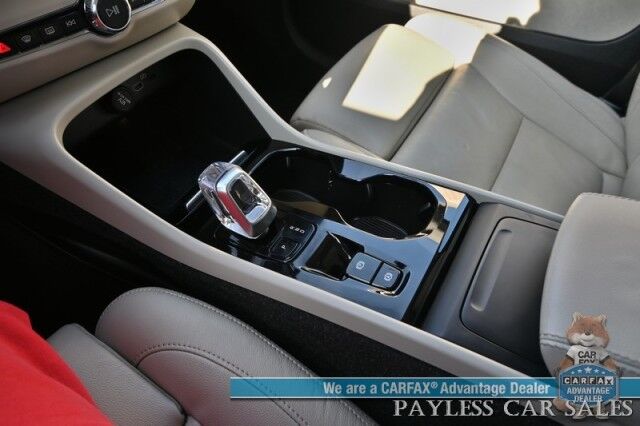 2023 Volvo XC40 Plus Dark Theme Anchorage AK