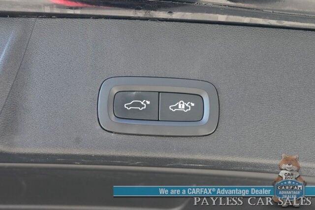 2023 Volvo XC40 Plus Dark Theme Anchorage AK