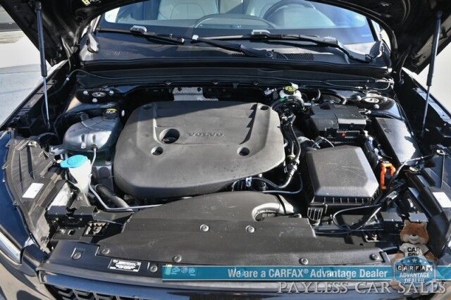 2023 Volvo XC40 Plus Dark Theme Anchorage AK