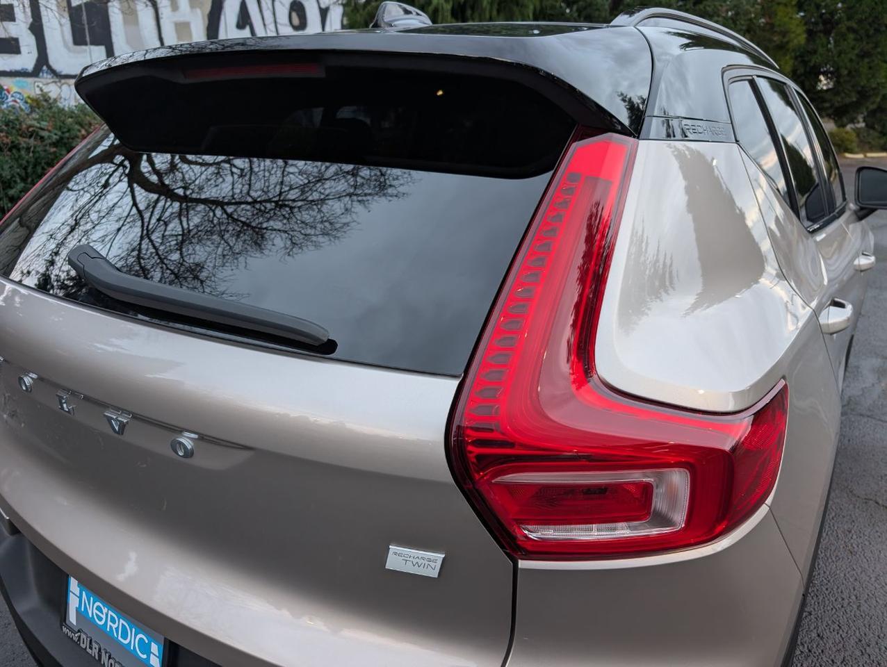 2023 Volvo XC40 Recharge P8 Twin Engine ULTIMATE w/Harman Kardon, Pilot Assist, 360 Cam, 4 Heated Seats & Wheel Portland OR