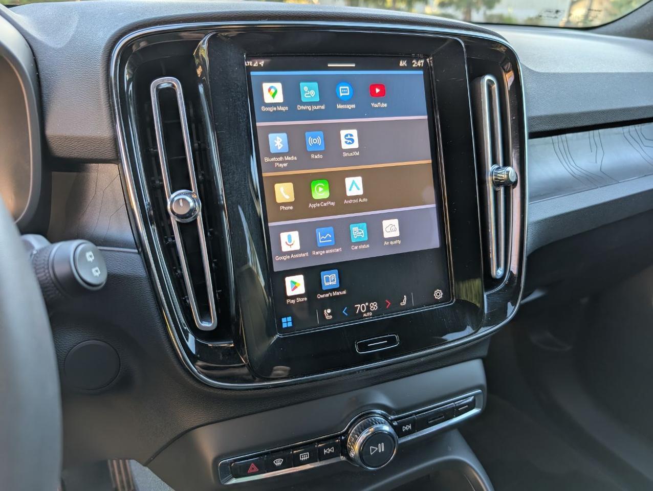 2023 Volvo XC40 Recharge P8 Twin ULTIMATE – Harman Kardon Audio, 360 View, Pilot Assist, All Heated Luxury Seats & Wheel Portland OR