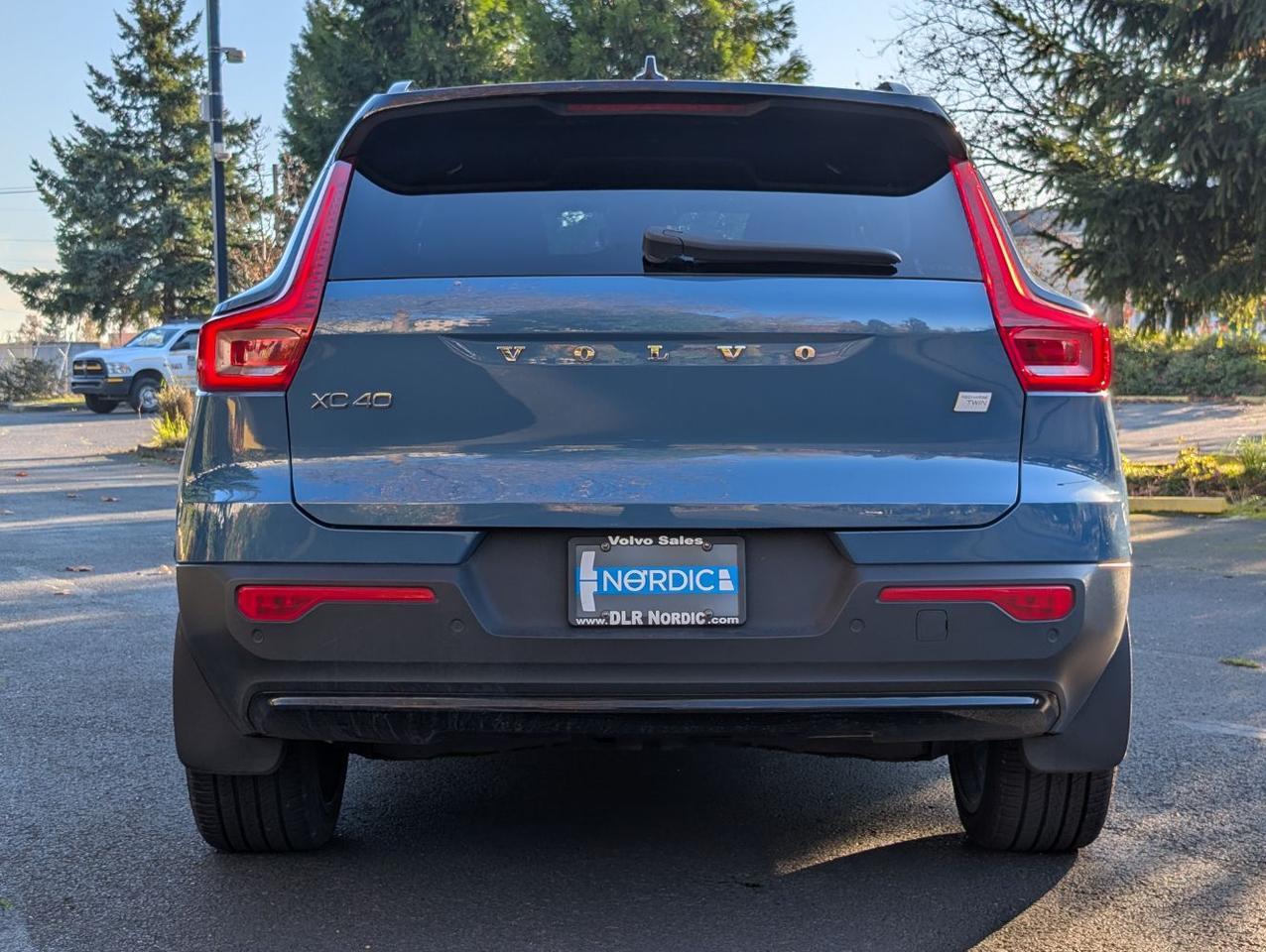 2023 Volvo XC40 Recharge P8 Twin ULTIMATE – Harman Kardon Audio, 360 View, Pilot Assist, All Heated Luxury Seats & Wheel Portland OR