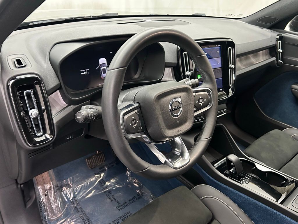 2023 Volvo XC40 Recharge Pure Electric Twin Plus Portland OR