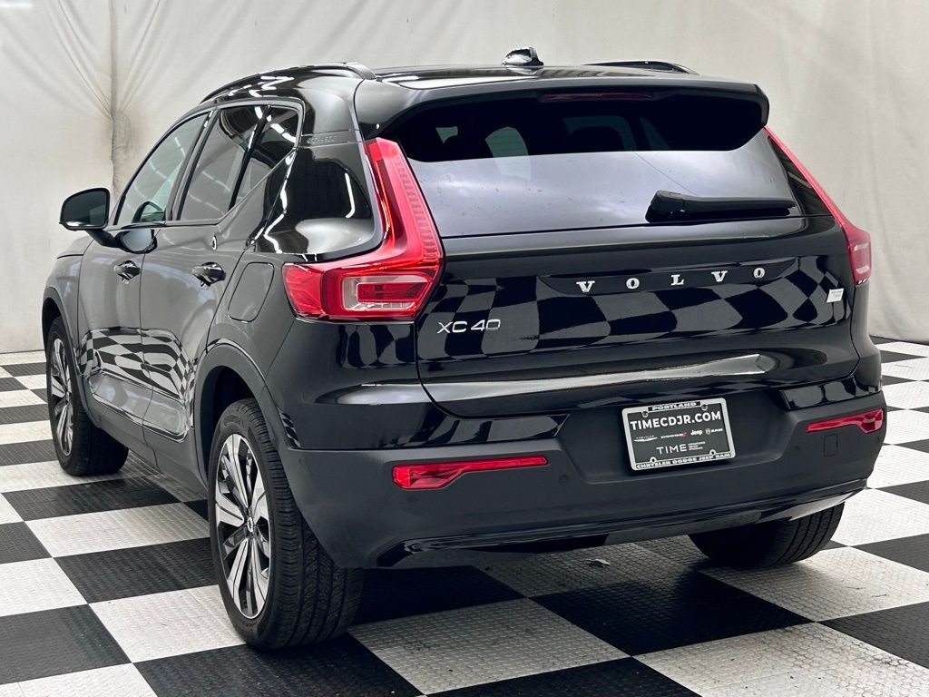 2023 Volvo XC40 Recharge Pure Electric Twin Plus Portland OR