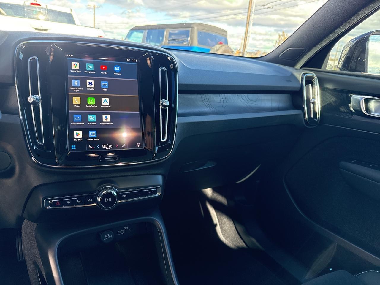 2023 Volvo XC40 Recharge Pure Electric Twin Plus Bend OR