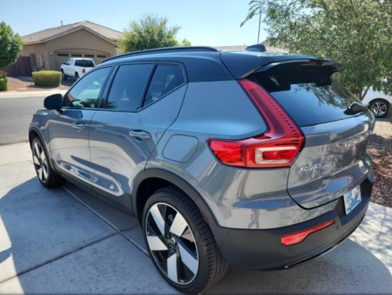 2023 Volvo XC40 Recharge Pure Electric Twin Plus Bend OR