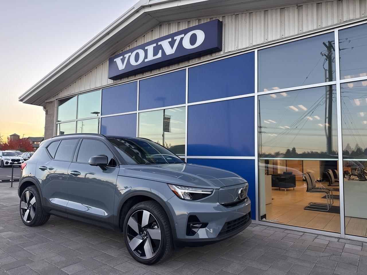 2023 Volvo XC40 Recharge Pure Electric Twin Plus