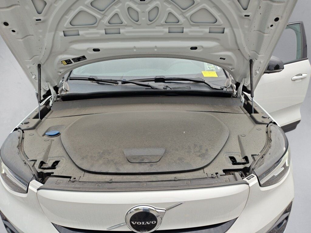 2023 Volvo XC40 Recharge Pure Electric Twin Plus Hunt Valley MD