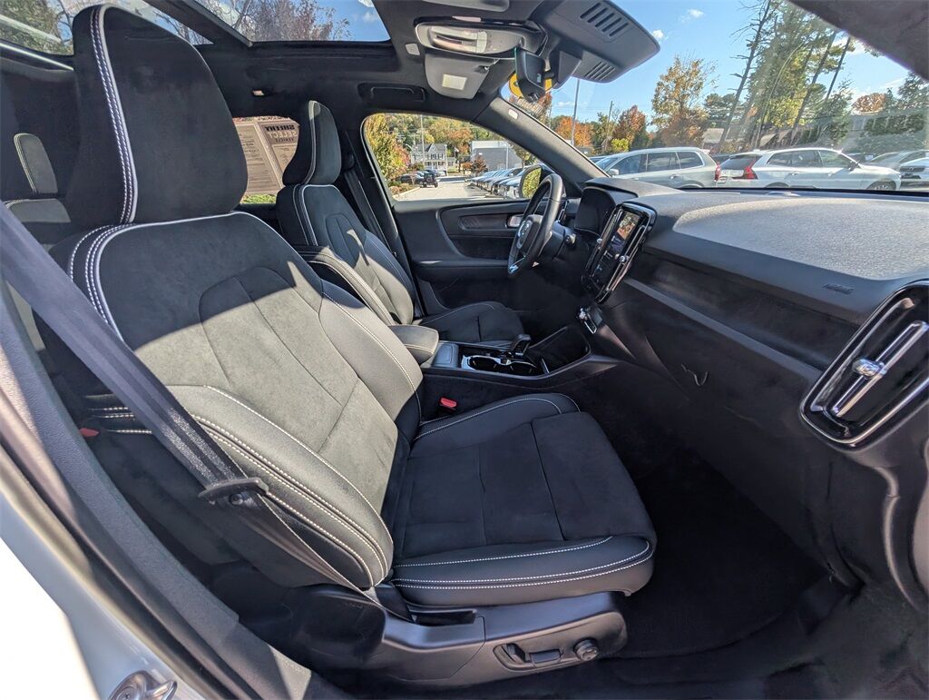 2023 Volvo XC40 Recharge Pure Electric Twin Plus Hunt Valley MD