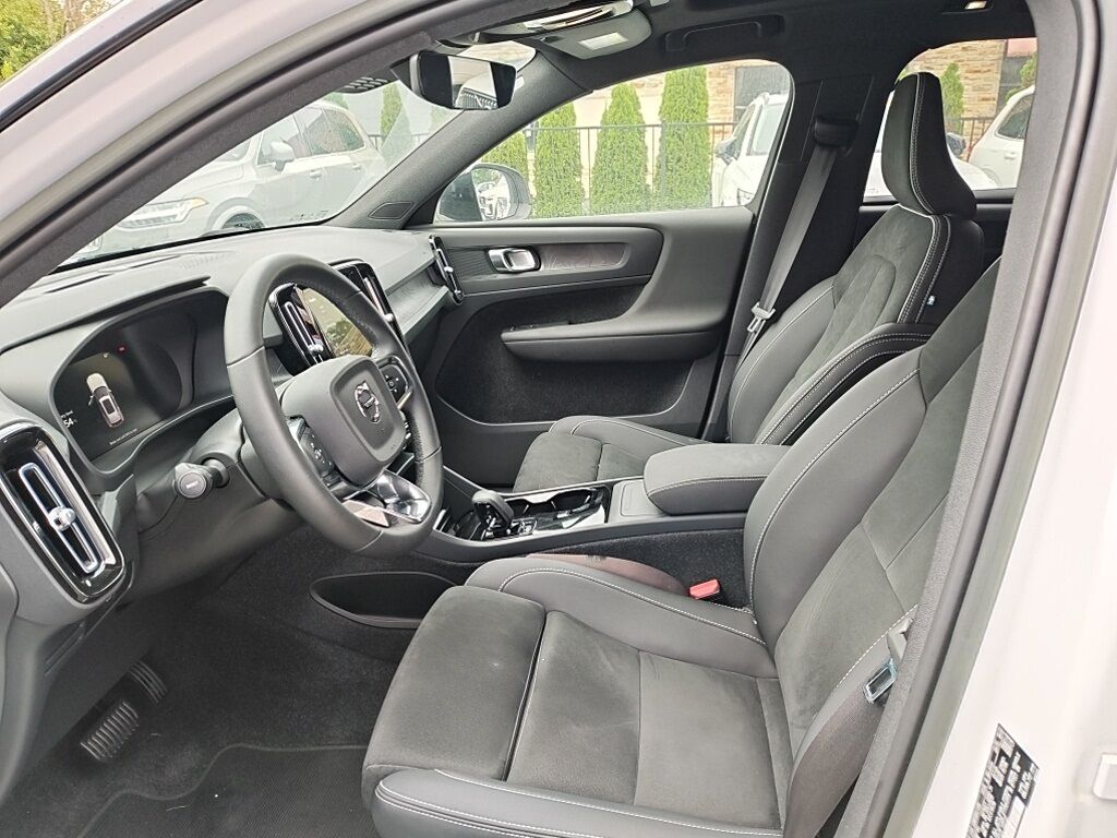 2023 Volvo XC40 Recharge Pure Electric Twin Plus Hunt Valley MD