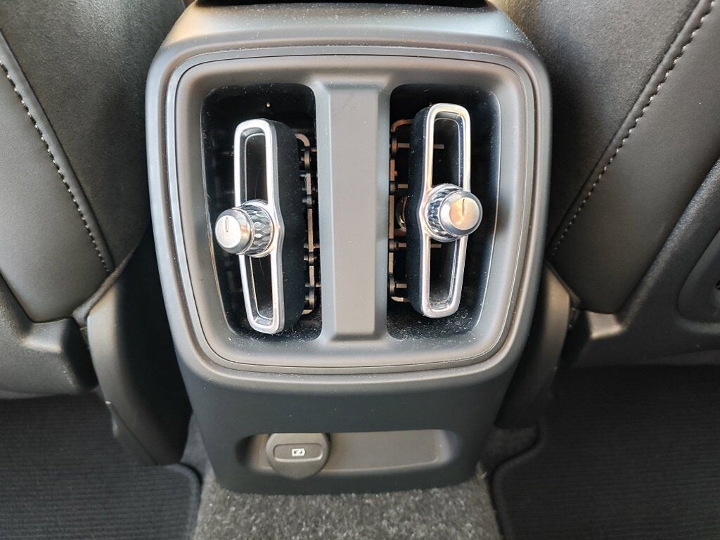 2023 Volvo XC40 Recharge Pure Electric Twin Plus Hunt Valley MD