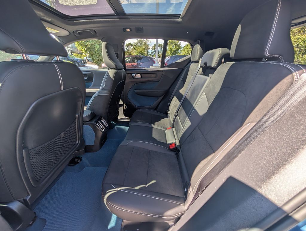 2023 Volvo XC40 Recharge Pure Electric Twin Plus Hunt Valley MD
