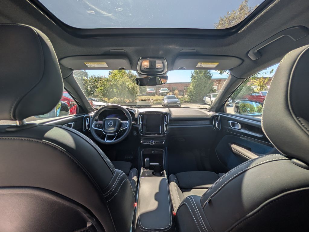 2023 Volvo XC40 Recharge Pure Electric Twin Plus Hunt Valley MD
