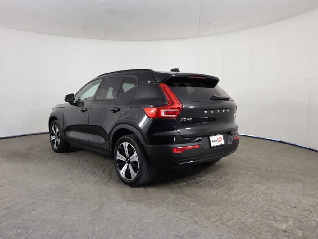 2023 Volvo XC40 Recharge Pure Electric Twin eAWD Plus Maumee OH