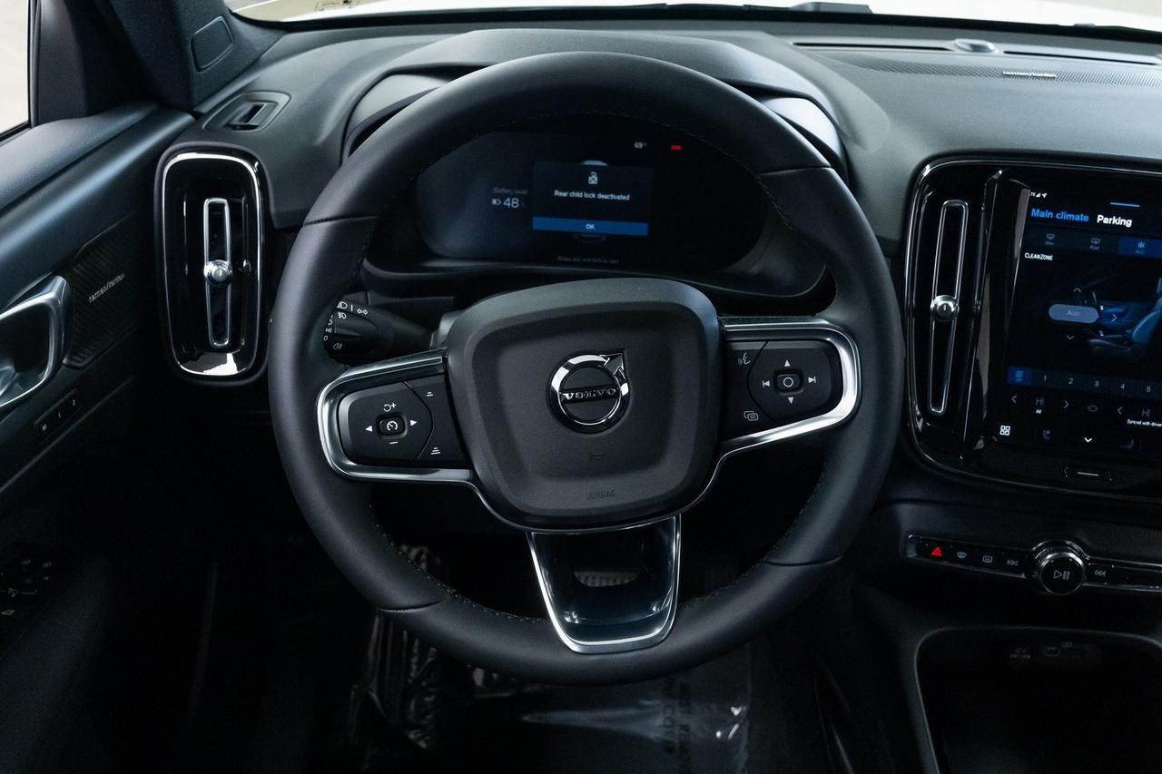 2023 Volvo XC40 Recharge Pure Electric Ultimate 1 Owner Adaptive Cruise Pilot Assist Portland OR