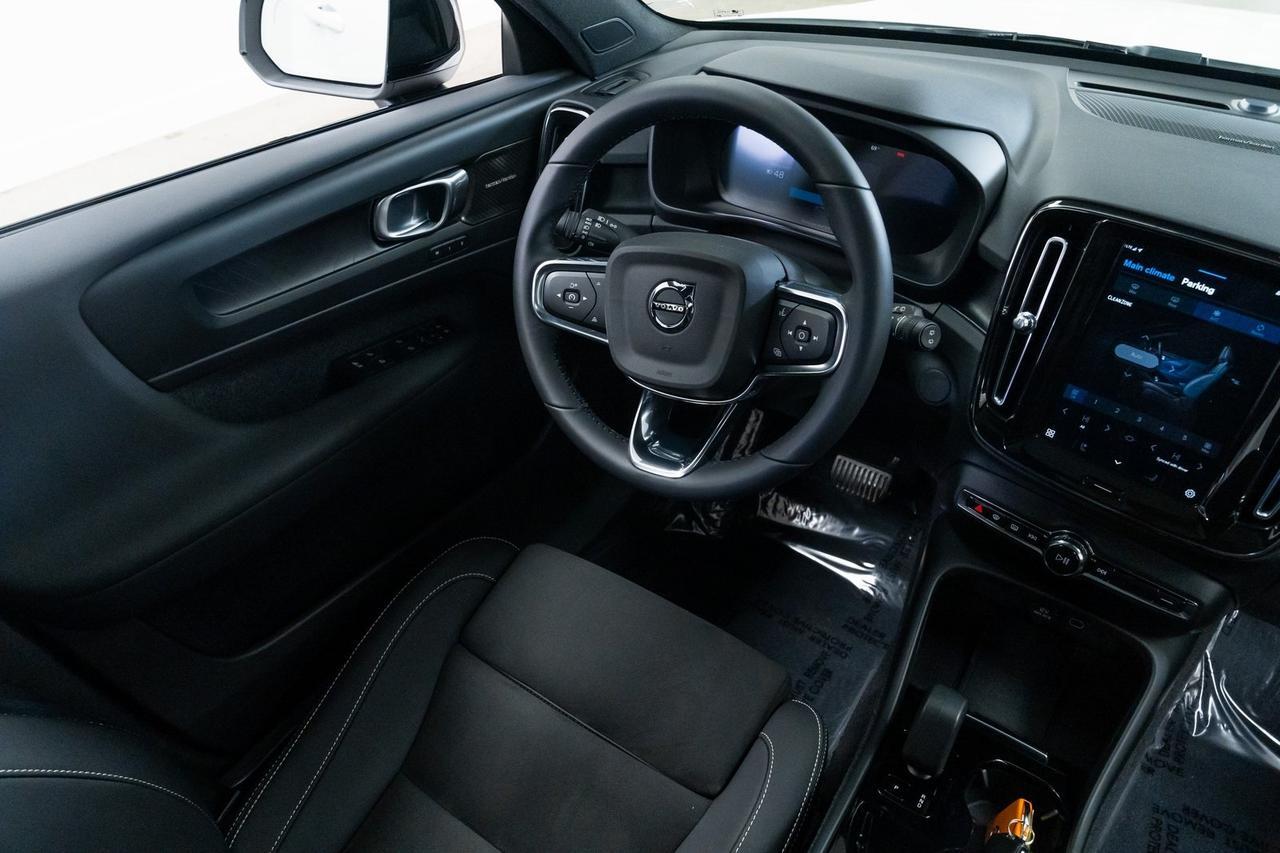 2023 Volvo XC40 Recharge Pure Electric Ultimate 1 Owner Adaptive Cruise Pilot Assist Portland OR