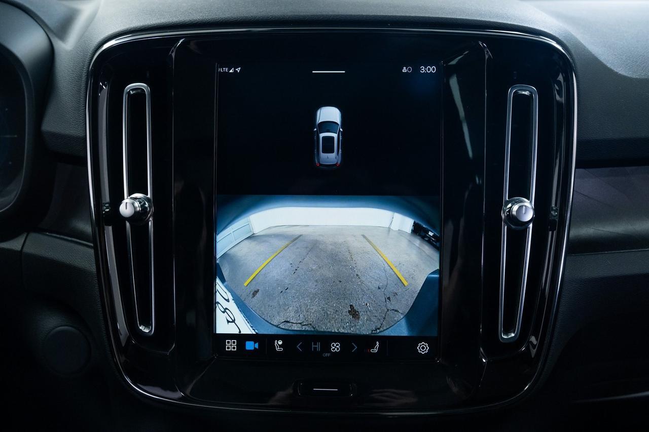 2023 Volvo XC40 Recharge Pure Electric Ultimate 1 Owner Adaptive Cruise Pilot Assist Portland OR