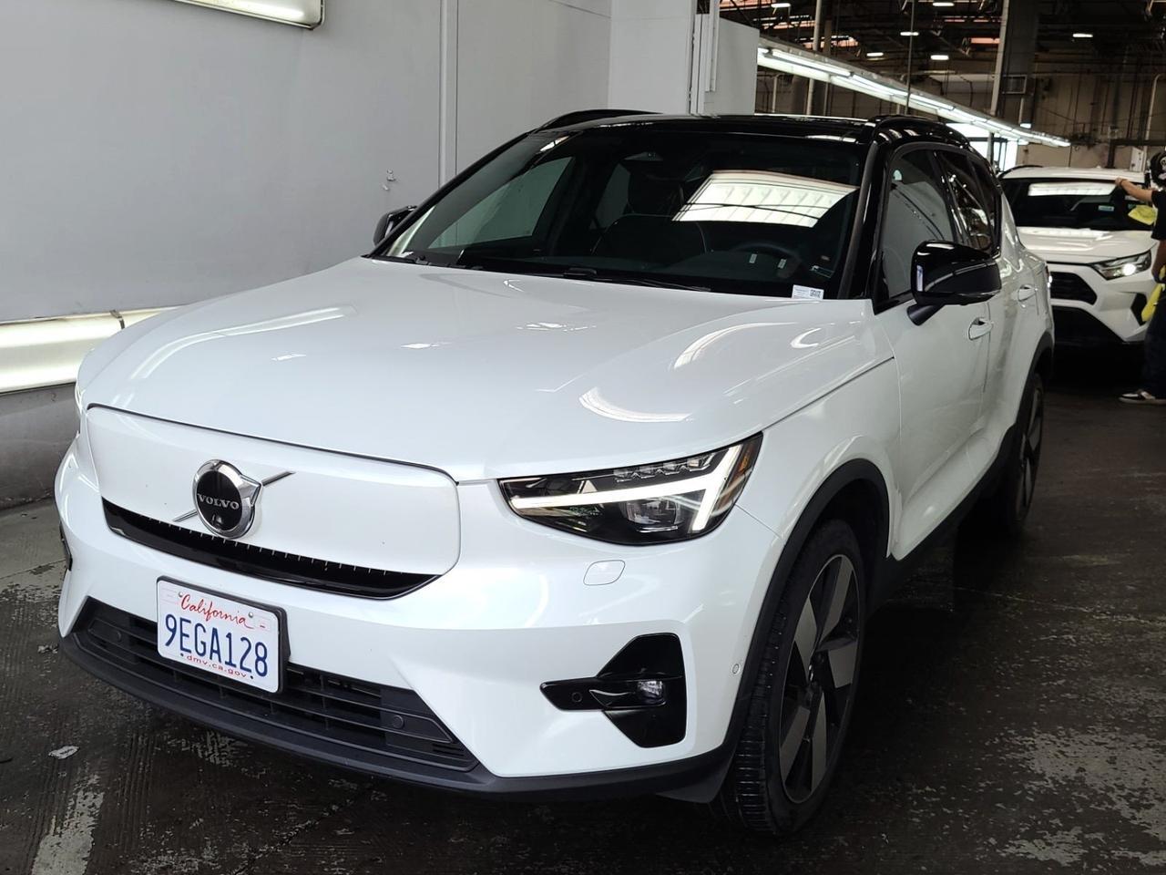 2023 Volvo XC40 Recharge Pure Electric Ultimate Adaptive Cruise Pilot Assist Portland OR